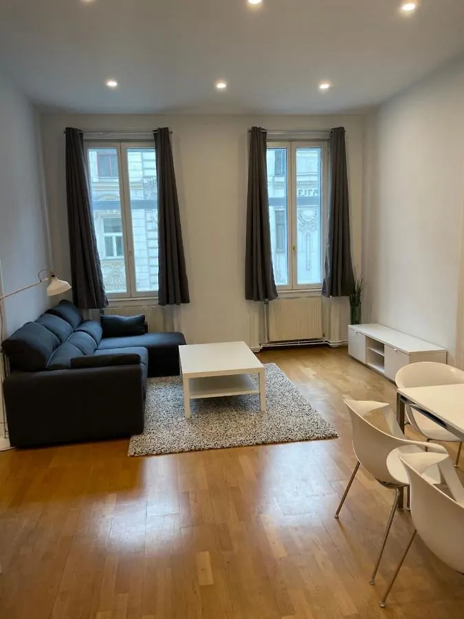 100M2 Apartment Naehe 1010 Wien