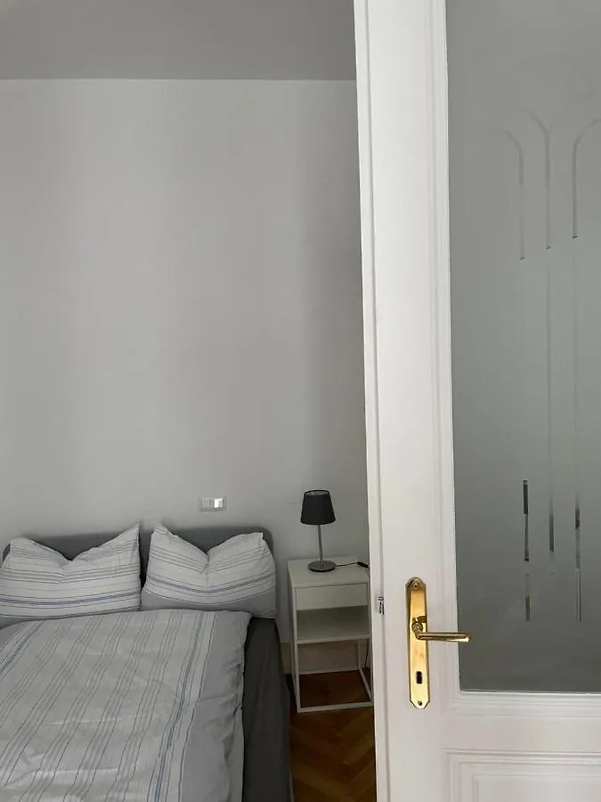 100M2 Apartment Naehe 1010 Wien Austria