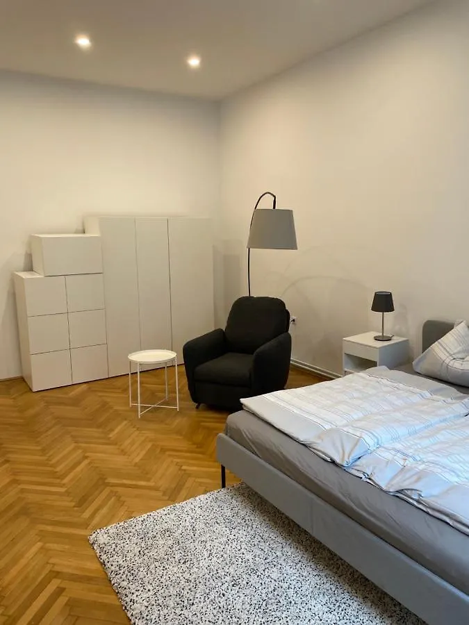 100M2 Apartment Naehe 1010 Wien 0*, Vienna Austria